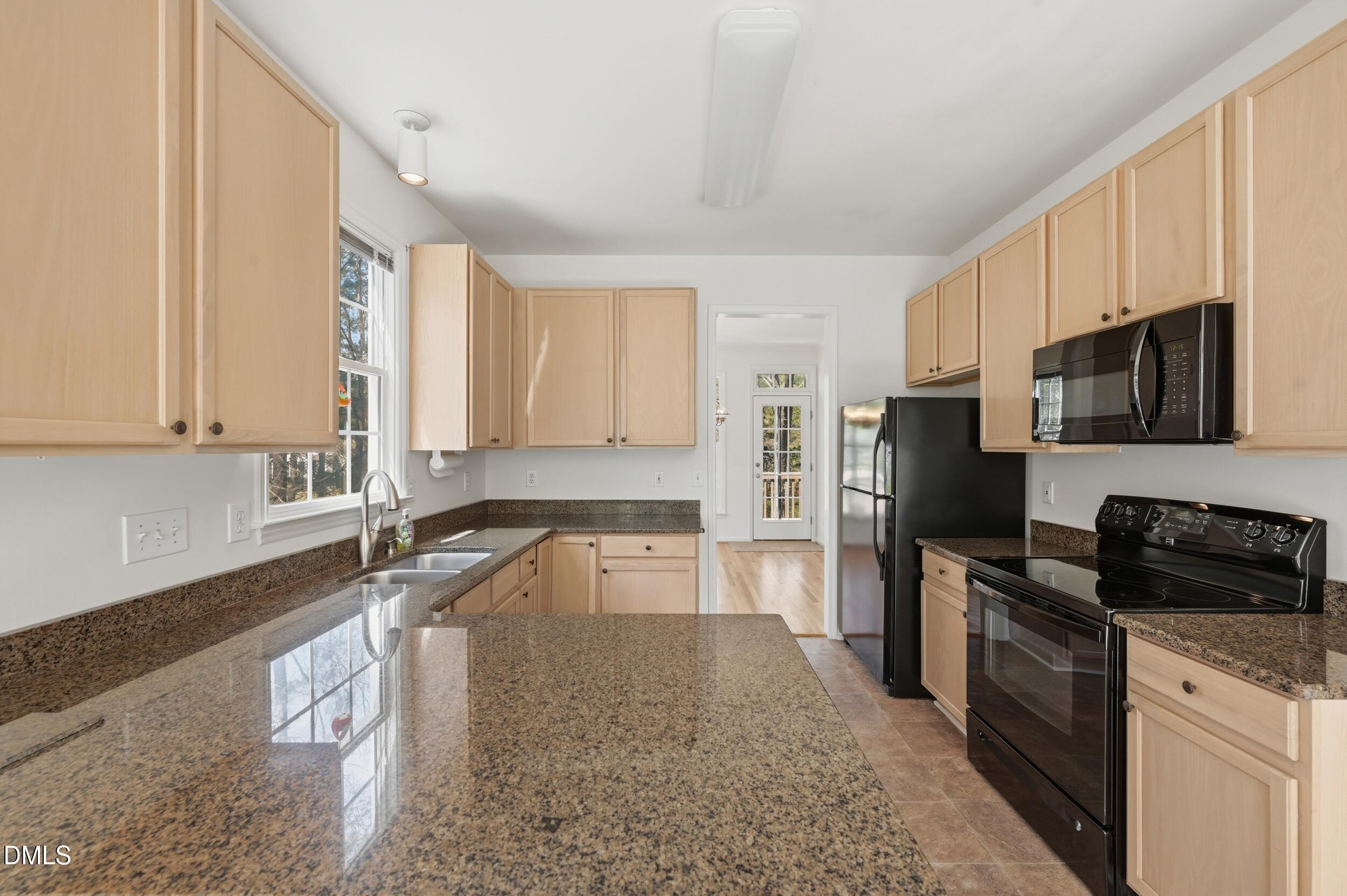 7 Chelan Court Durham, NC 27713 - Photo 12 of 64 057