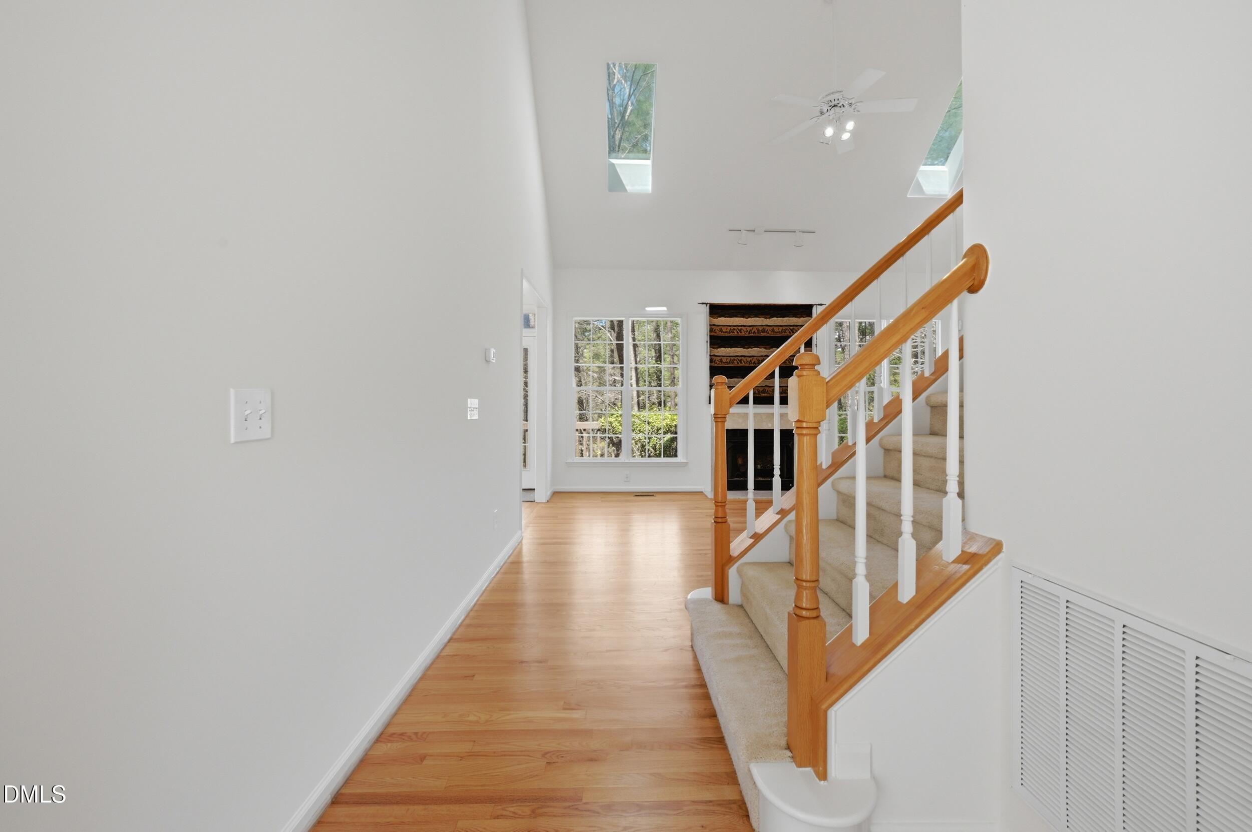 7 Chelan Court Durham, NC 27713 - Photo 7 of 64 032