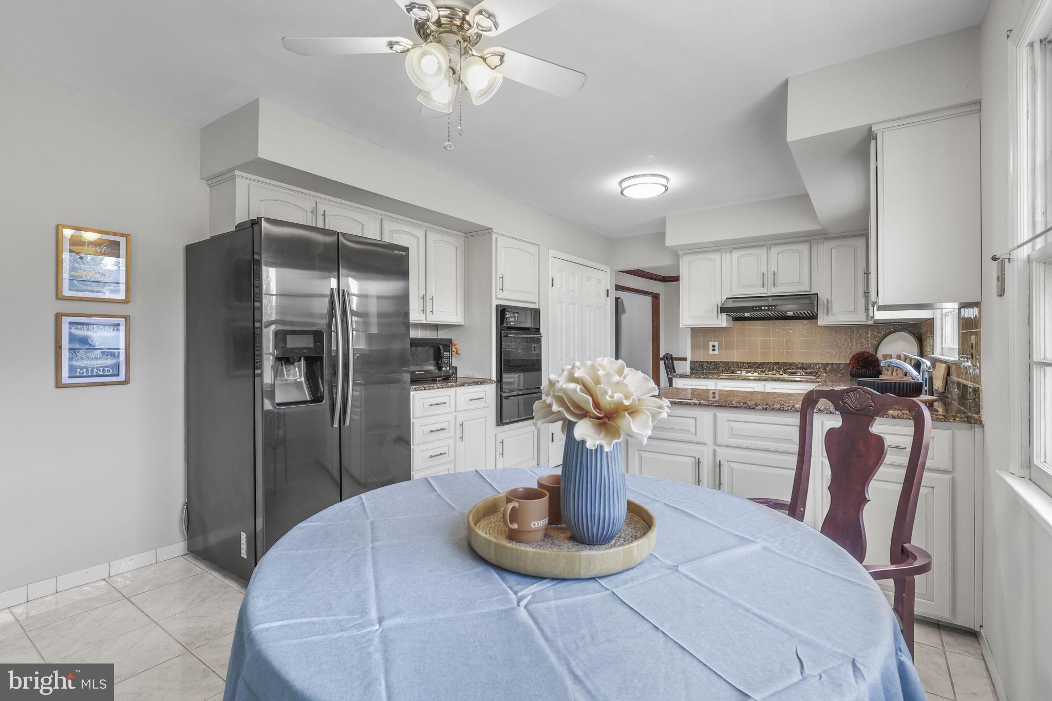 51 Wolfpack Road Hamilton, NJ 08619 - Photo 13 of 47