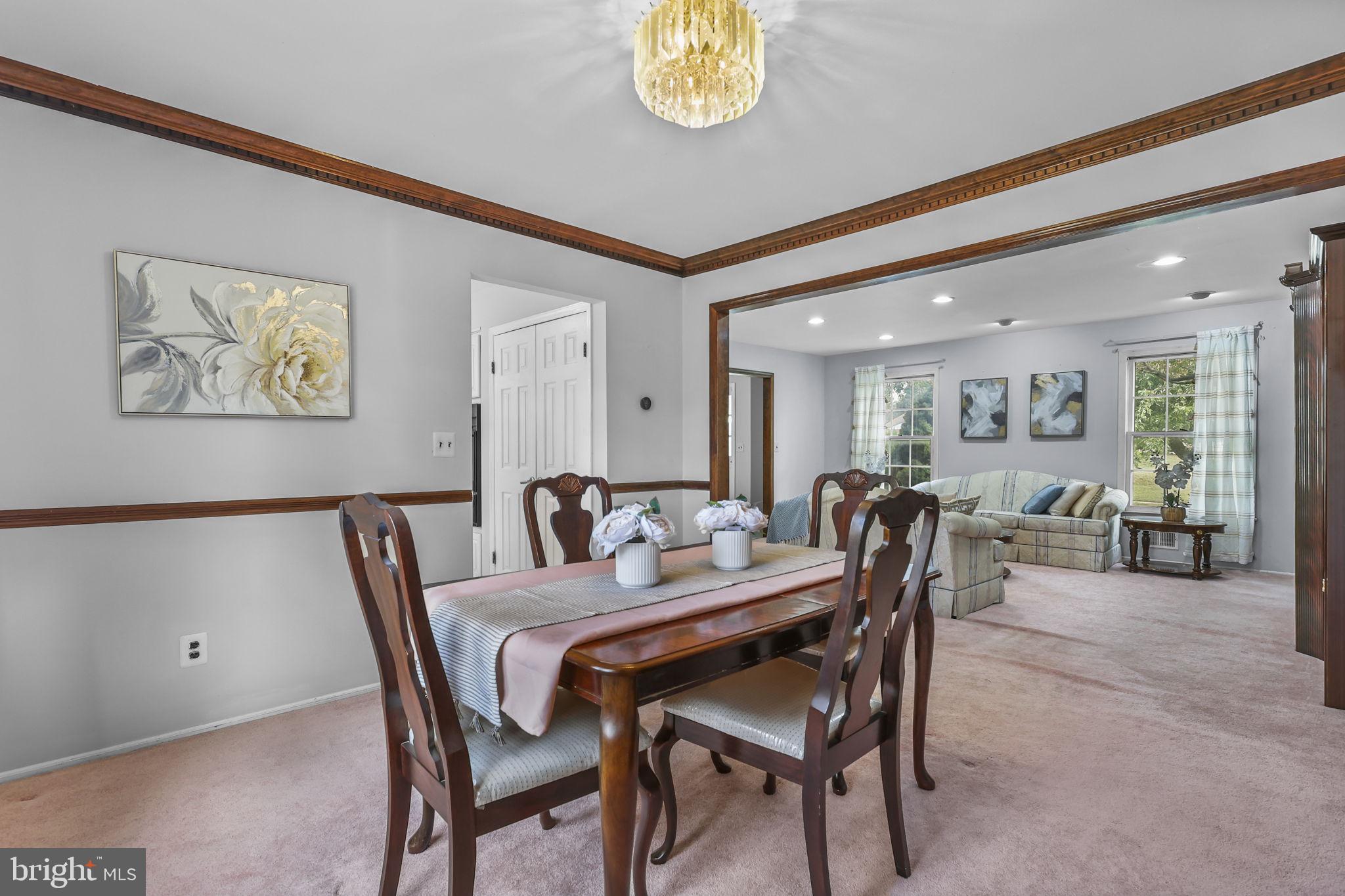 51 Wolfpack Road Hamilton, NJ 08619 - Photo 9 of 47