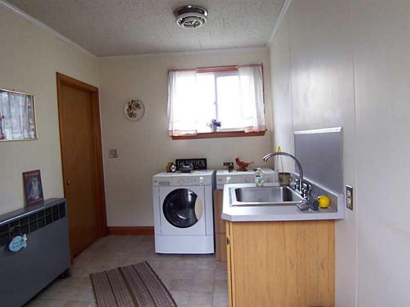 44 Main Road North Hampden, ME 04444 - Photo 16 of 32 Laundry Room/Area.
