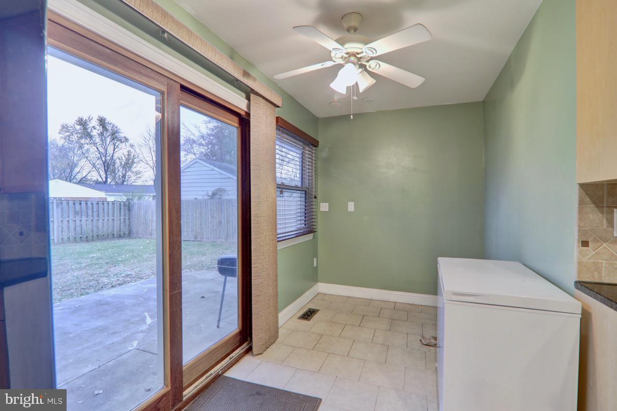 611 West Nettle Tree Road Sterling, VA 20164 - Photo 22 of 31 Gallery Image 22