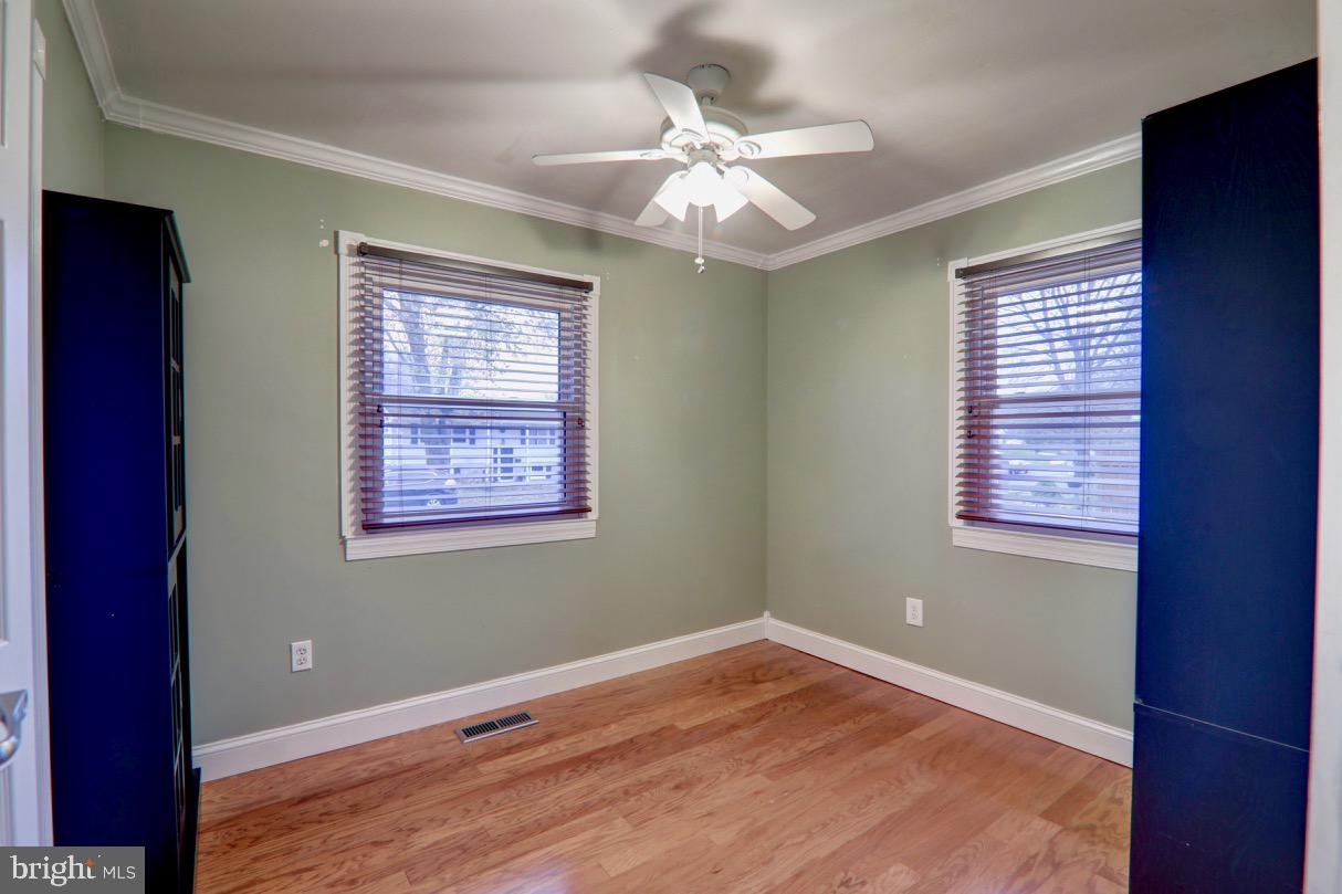 611 West Nettle Tree Road Sterling, VA 20164 - Photo 23 of 31 Gallery Image 23