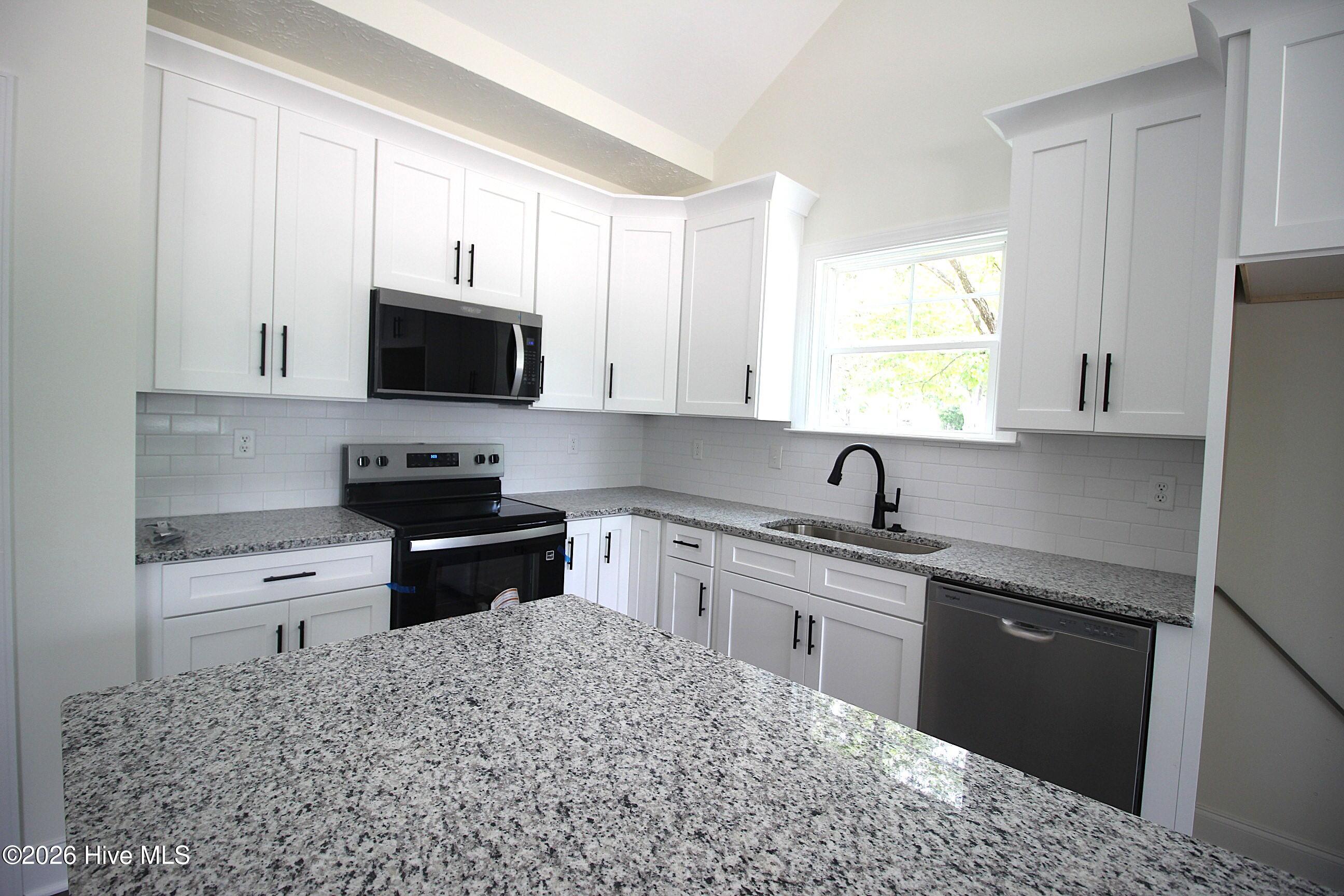 245 South Hatcher Street Harlem, GA 30814 - Photo 9 of 30