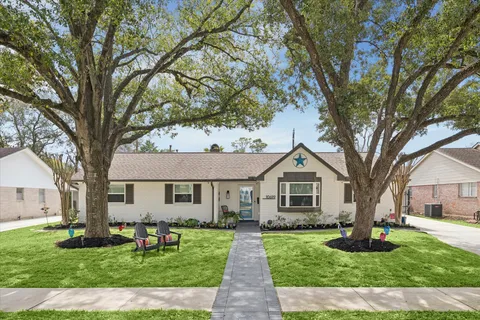$699,000 | 10619 Bordley Drive, Houston, TX 77042