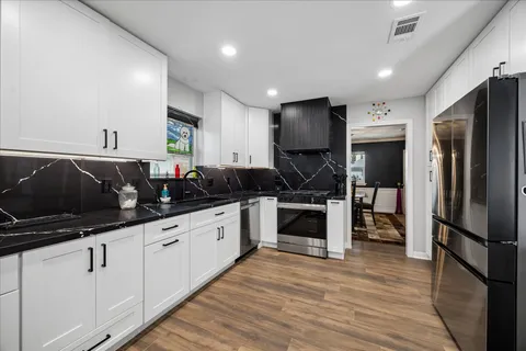 $699,000 | 10619 Bordley Drive, Houston, TX 77042