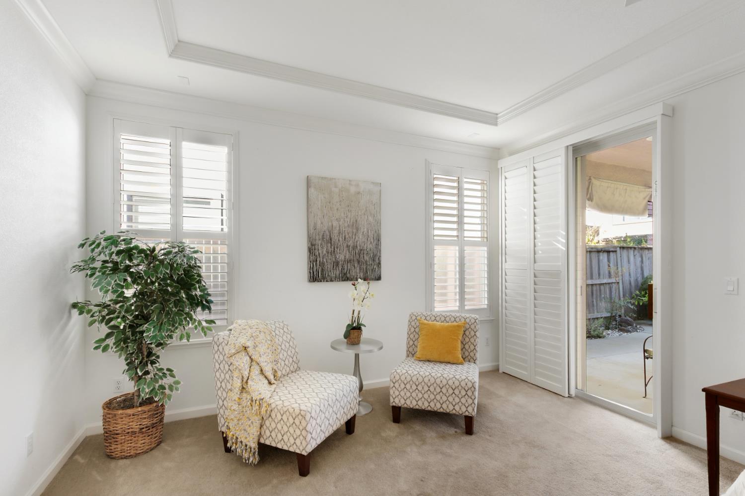 1047 Elsworth Way Folsom, CA 95630 - Photo 32 of 62