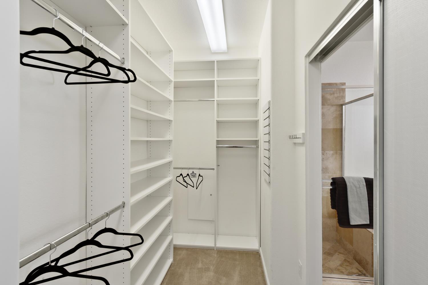 1047 Elsworth Way Folsom, CA 95630 - Photo 36 of 62