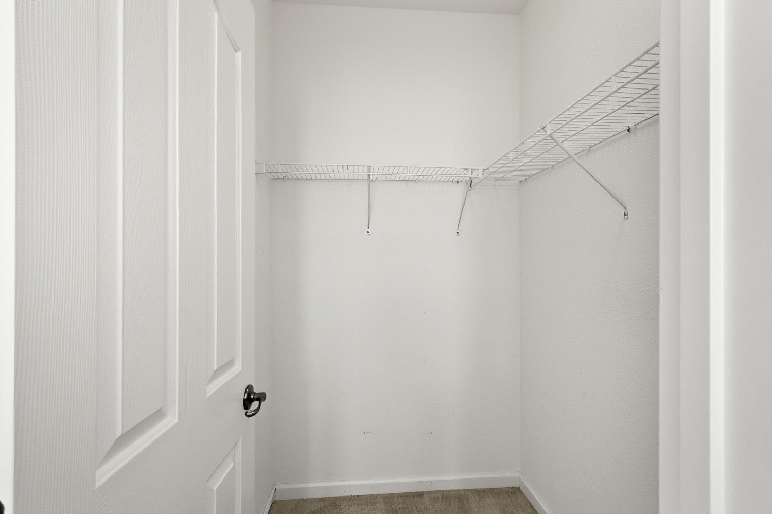 1047 Elsworth Way Folsom, CA 95630 - Photo 39 of 62