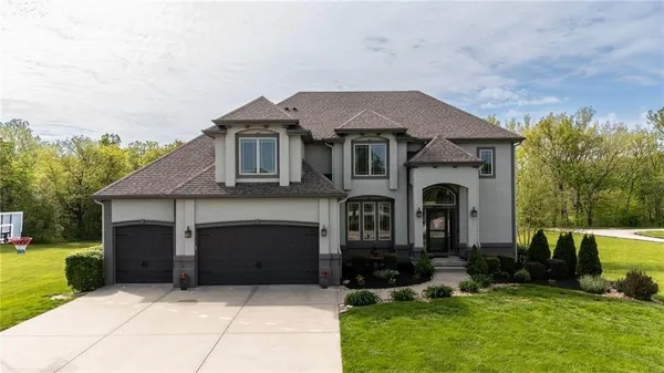 $760,000 | 13017 Kelli Drive, Kearney, MO 64060