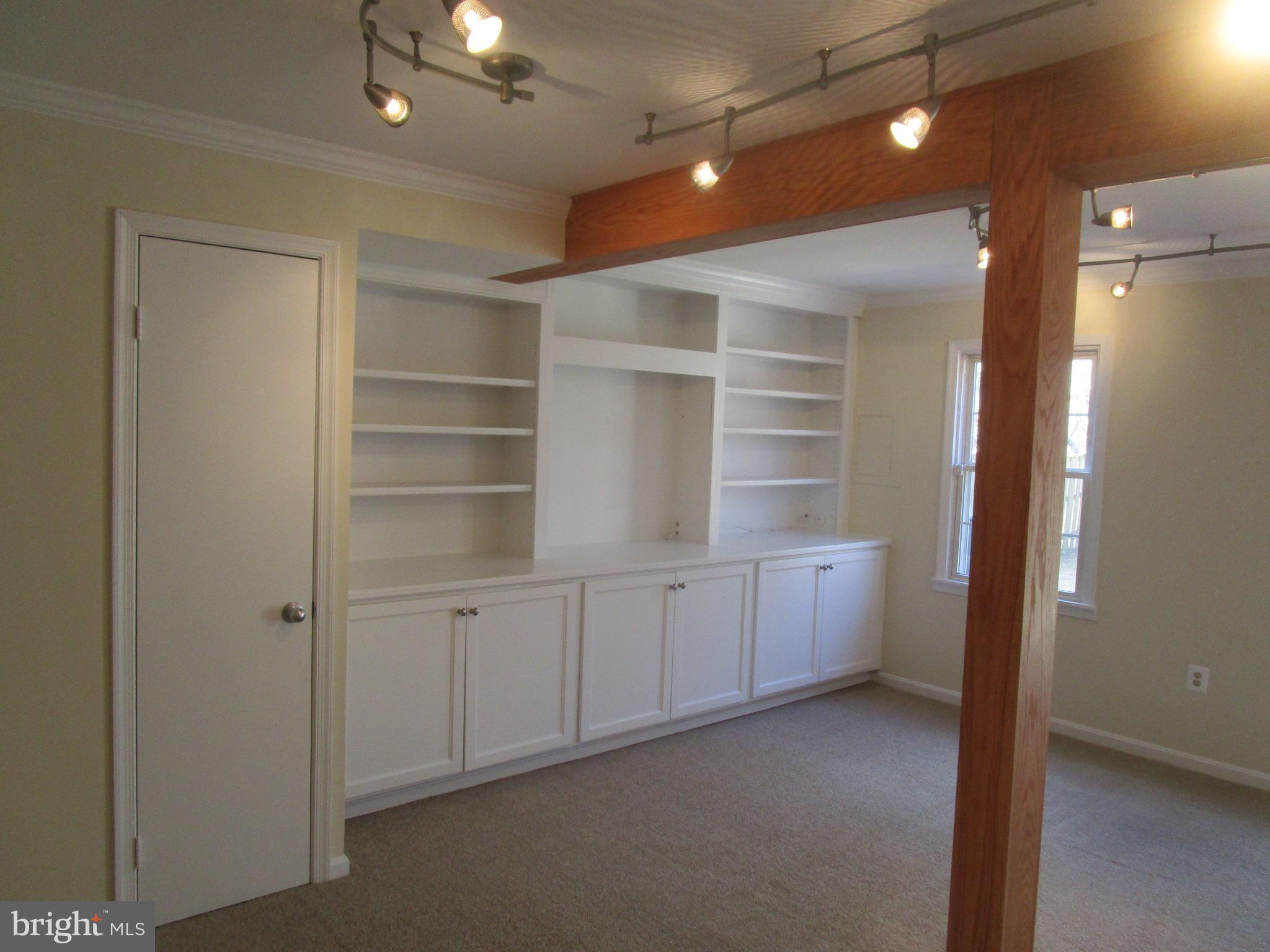 7932 Forest Path Way Springfield, VA 22153 - Photo 24 of 30 Built-In Cabinets