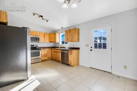 $325,000 | 228 East Arvada Drive, Pueblo, CO 81007