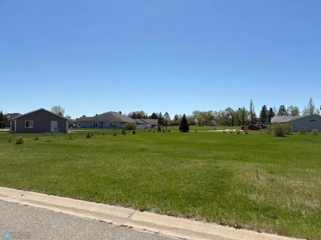 $13,900 | 1101 Tamarac Avenue, Frazee, MN 56544