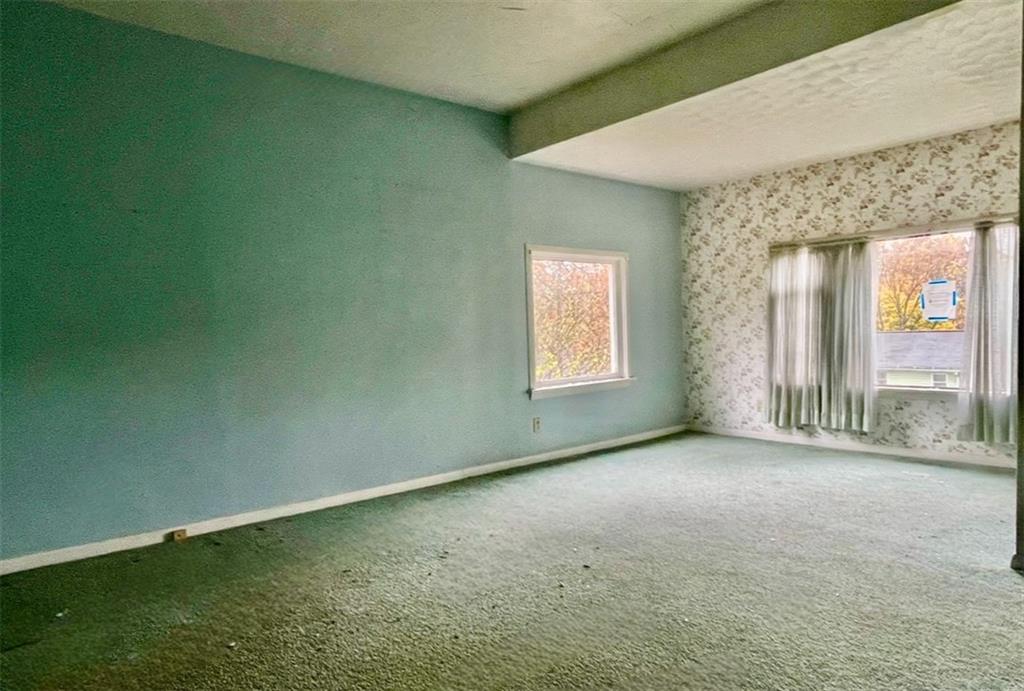 2409 25th Street Beaver Falls, PA 15010 - Photo 7 of 20 an empty room with windows