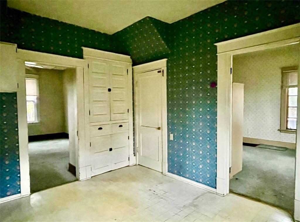 2409 25th Street Beaver Falls, PA 15010 - Photo 9 of 20