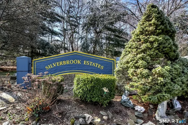 $425,000 | 67 Red Cedar Circle, Orange, CT 06477