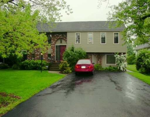 2252 Brodhead Road Aliquippa, PA 15001 - Photo 1 of 8 Exterior Front.