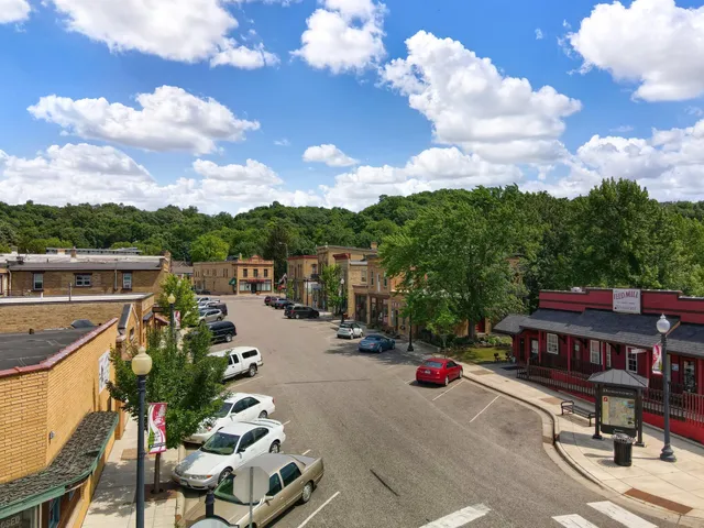 $499,990 | 1268 Edge Way, Jordan, MN 55352