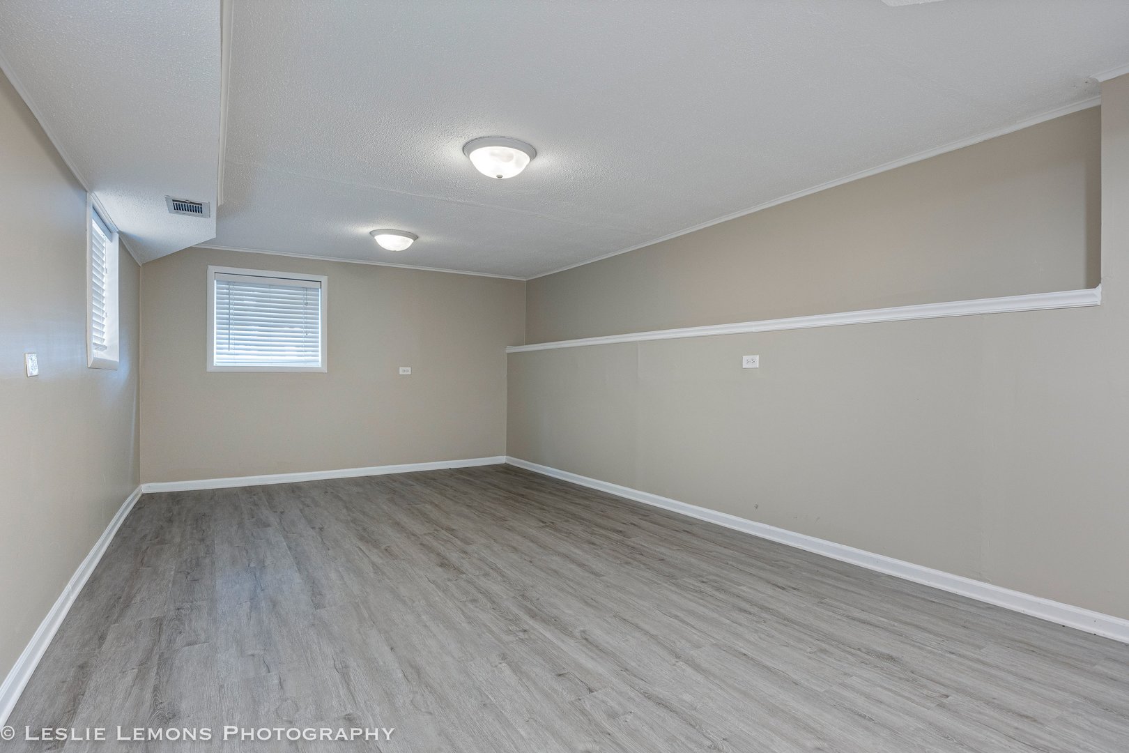 612 Rozanne Drive Addison, IL 60101 - Photo 17 of 33 Gallery Image 17