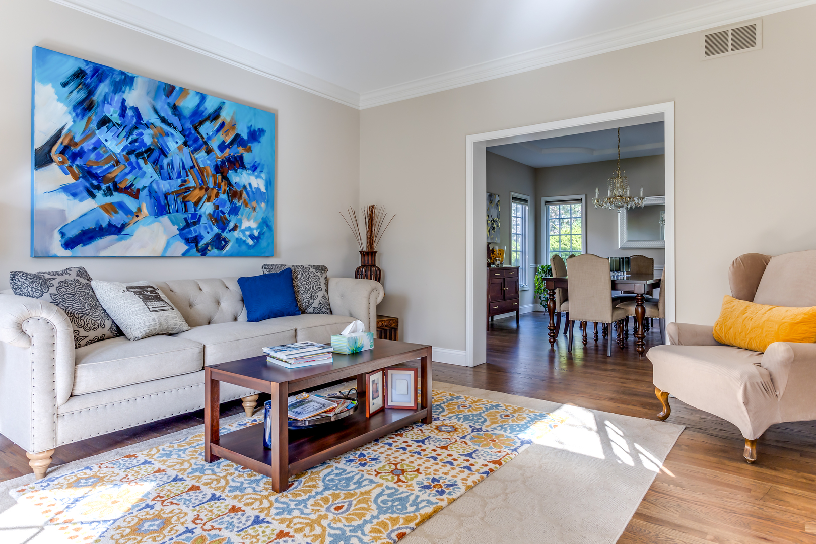3819 Grassmere Road Naperville, IL 60564 - Photo 5 of 38 a living room with furniture and a rug