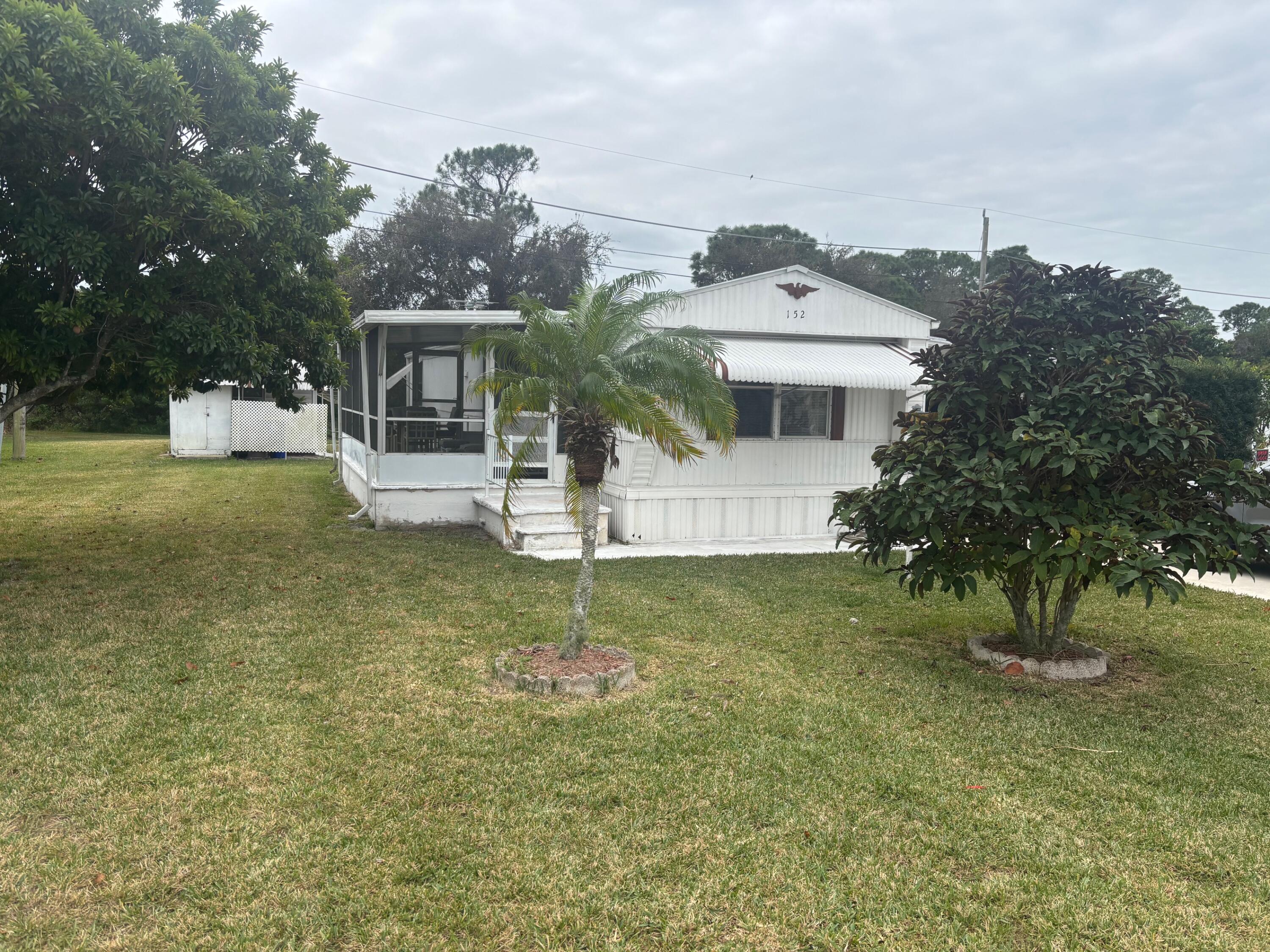 152 Northeast 15th Terrace Stuart, FL 34994 - Photo 2 of 20 IMG_4399