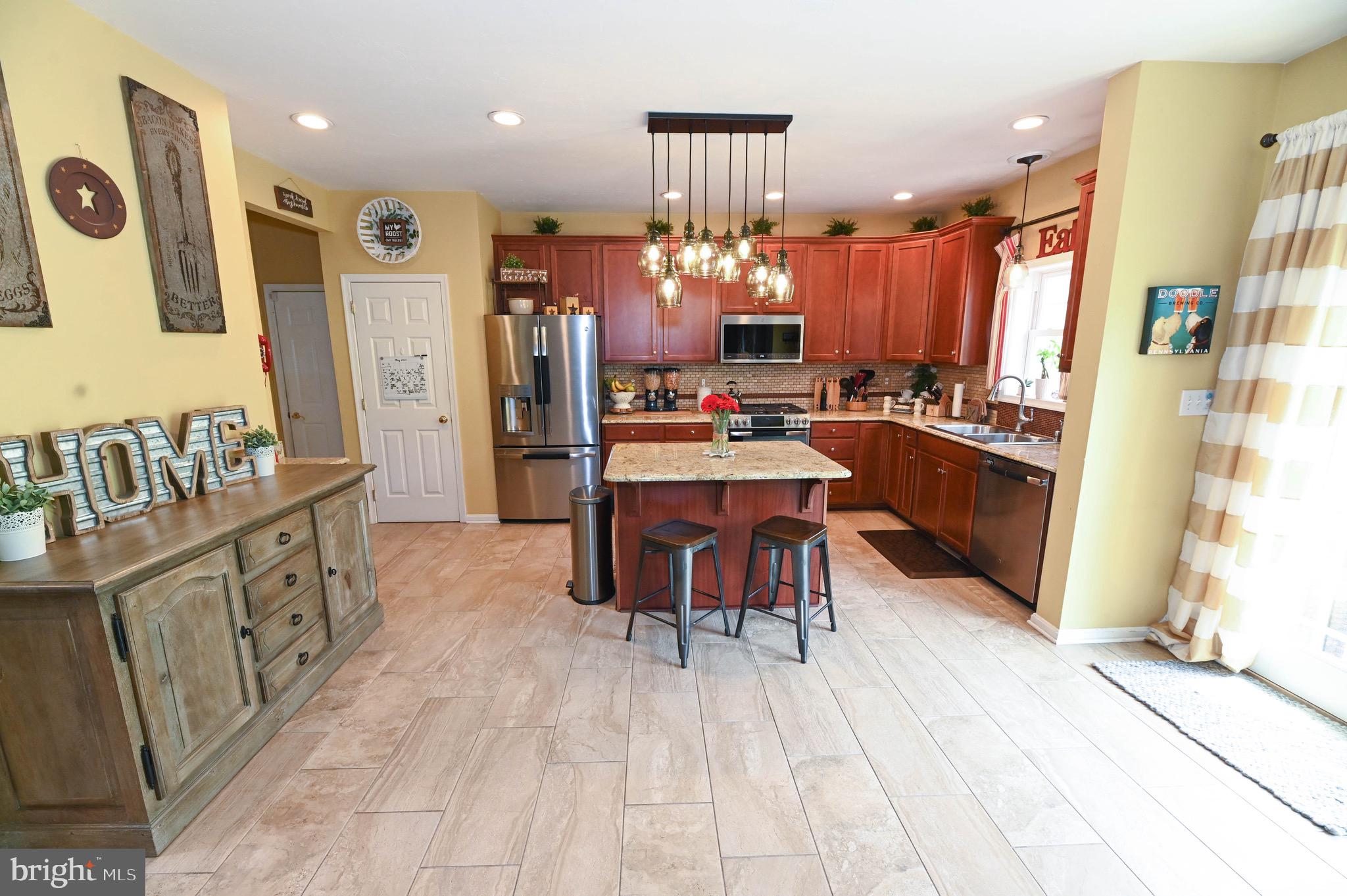 32 Valley Road Shrewsbury, PA 17361 - Photo 14 of 56 Plenty of room to entertain!