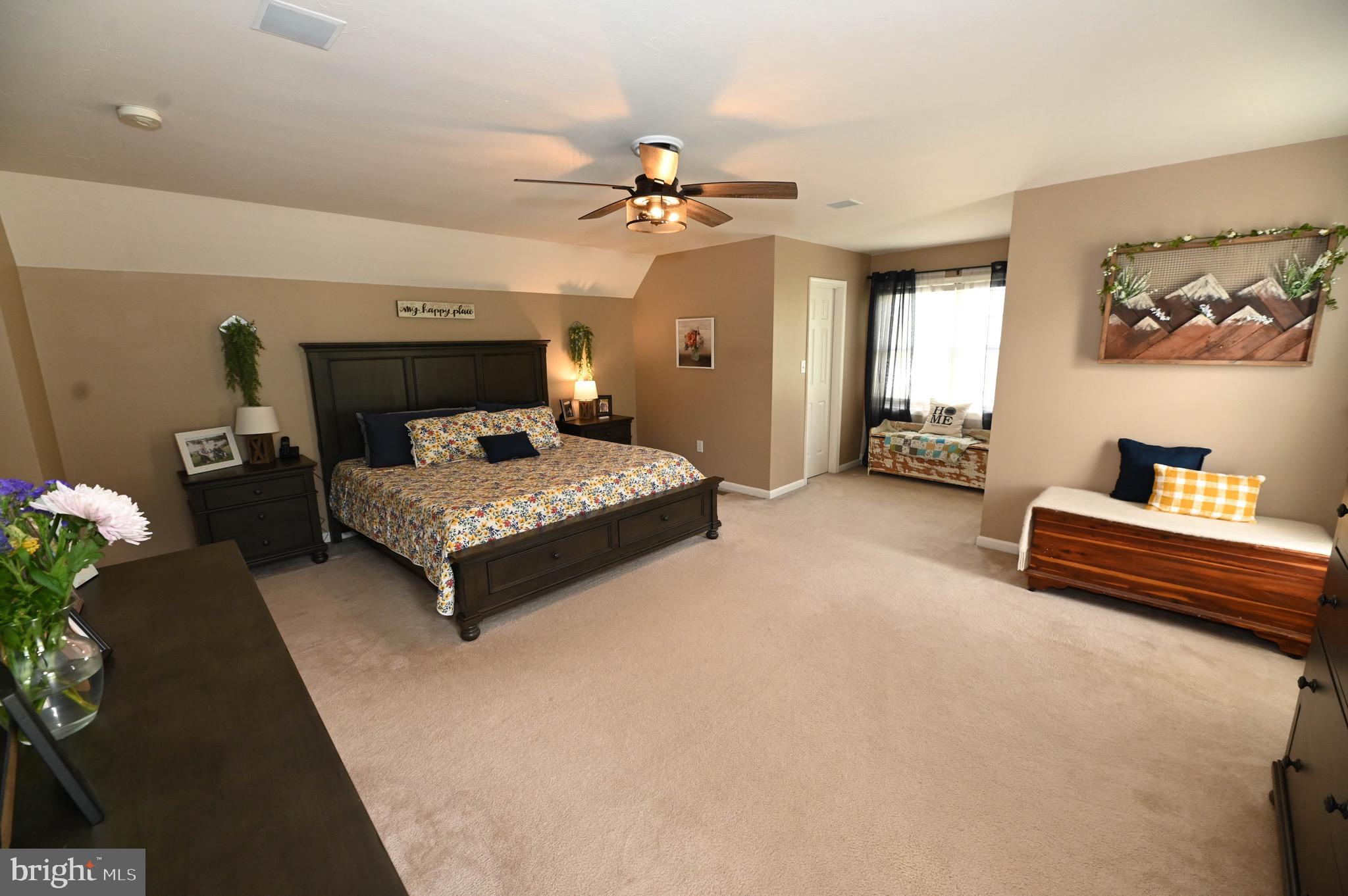 32 Valley Road Shrewsbury, PA 17361 - Photo 21 of 56 2 Walk in closets!! Yes I said 2!