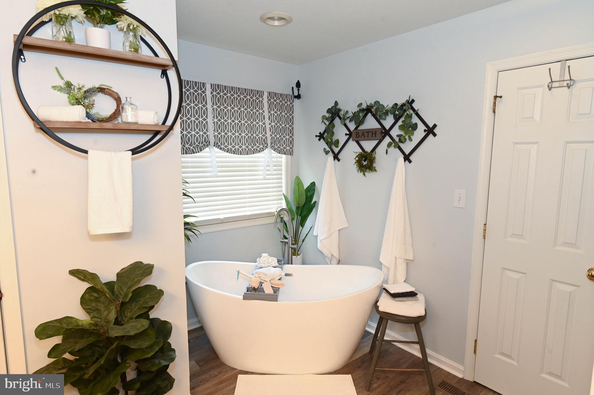 32 Valley Road Shrewsbury, PA 17361 - Photo 25 of 56 Relax in this wonderful oasis