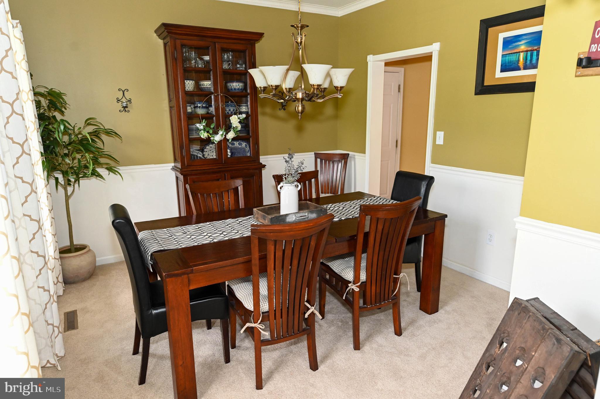 32 Valley Road Shrewsbury, PA 17361 - Photo 5 of 56 Entertain in this wonderful dining room