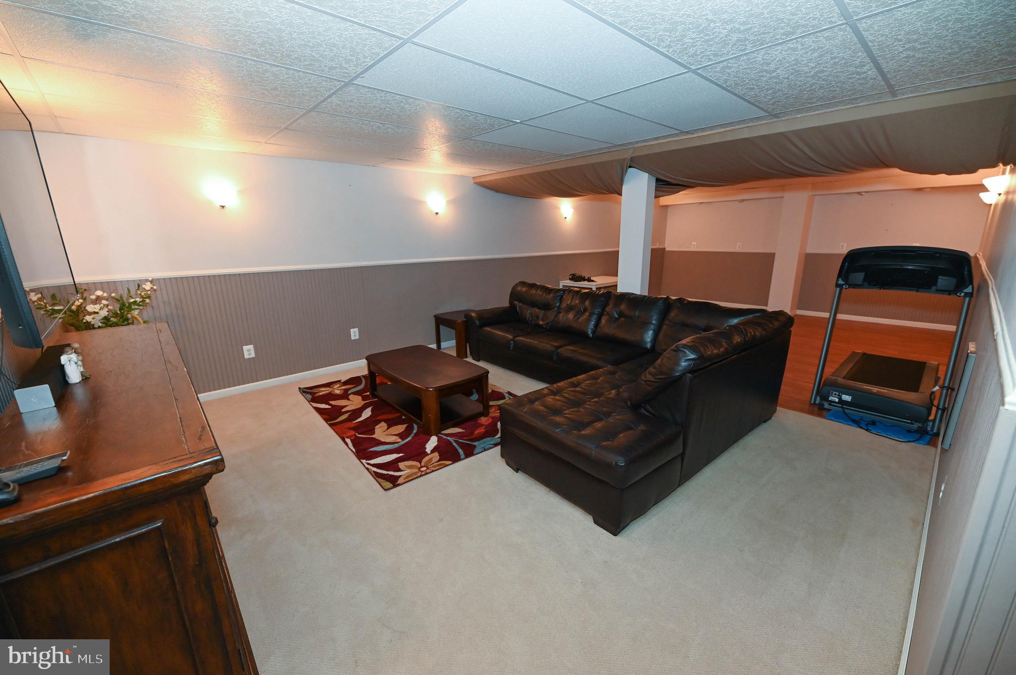 32 Valley Road Shrewsbury, PA 17361 - Photo 42 of 56 The perfect rec room!