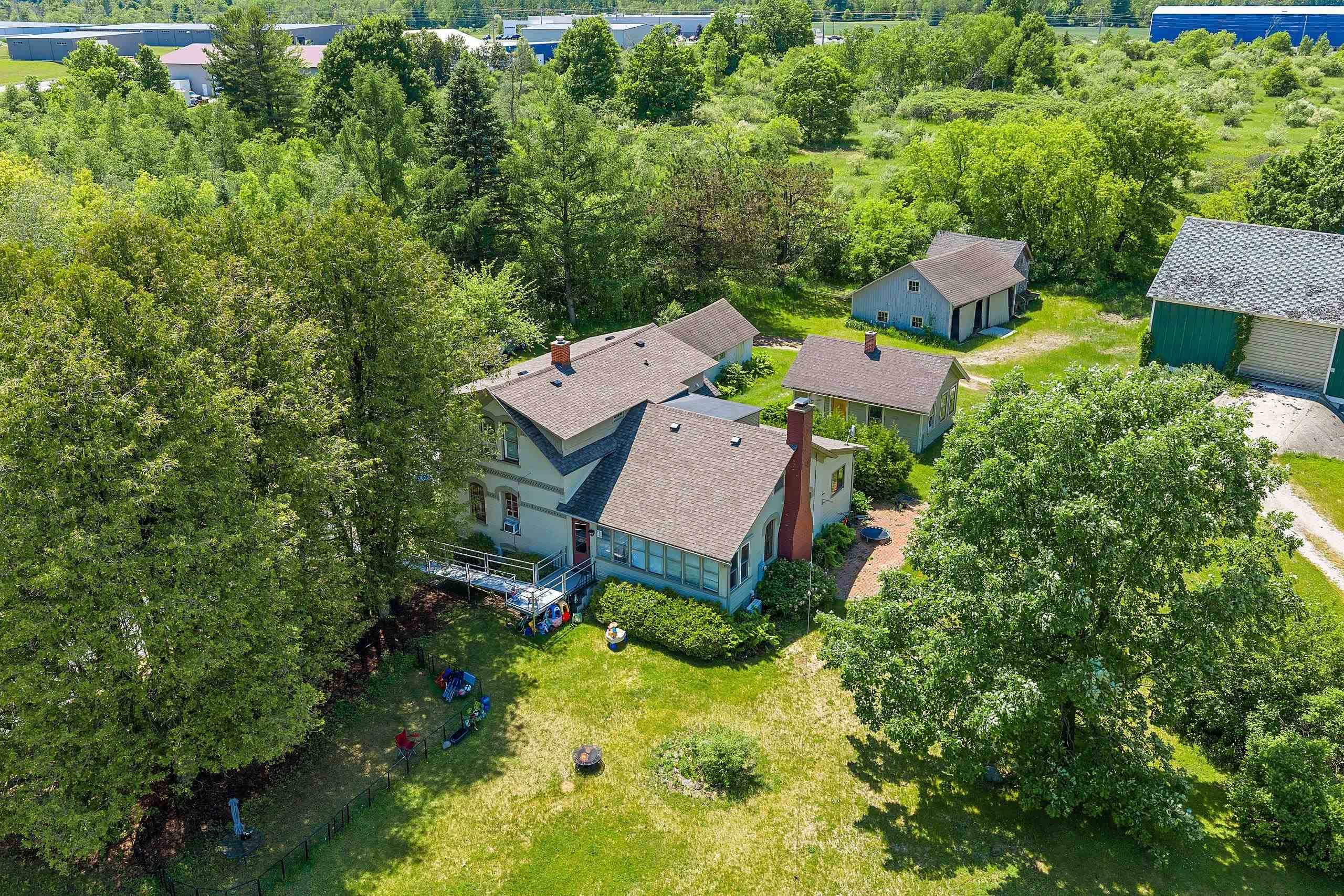 1317 Shiloh Road Sturgeon Bay, WI 54235 - Photo 13 of 27