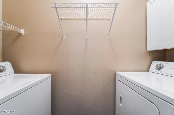 $1,290 | 2900 Sunridge Heights Parkway, Unit 1715, Henderson, NV 89052