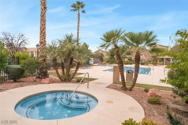 $1,290 | 2900 Sunridge Heights Parkway, Unit 1715, Henderson, NV 89052
