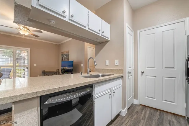$1,400 | 2900 Sunridge Heights Parkway, Unit 1715, Henderson, NV 89052
