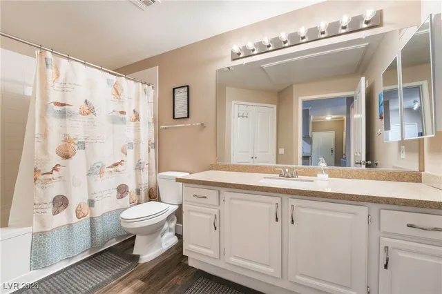 $1,400 | 2900 Sunridge Heights Parkway, Unit 1715, Henderson, NV 89052