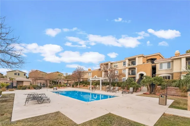 $1,400 | 2900 Sunridge Heights Parkway, Unit 1715, Henderson, NV 89052