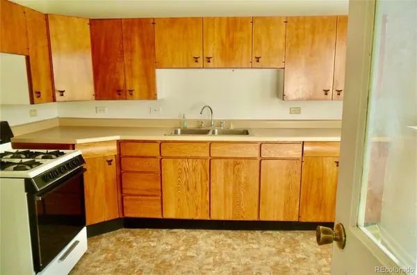 $339,000 | 101 Willard Street, Jefferson, CO 80456