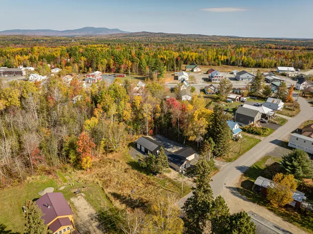 $320,000 | 7 Forest Street, Jackman, ME 04945