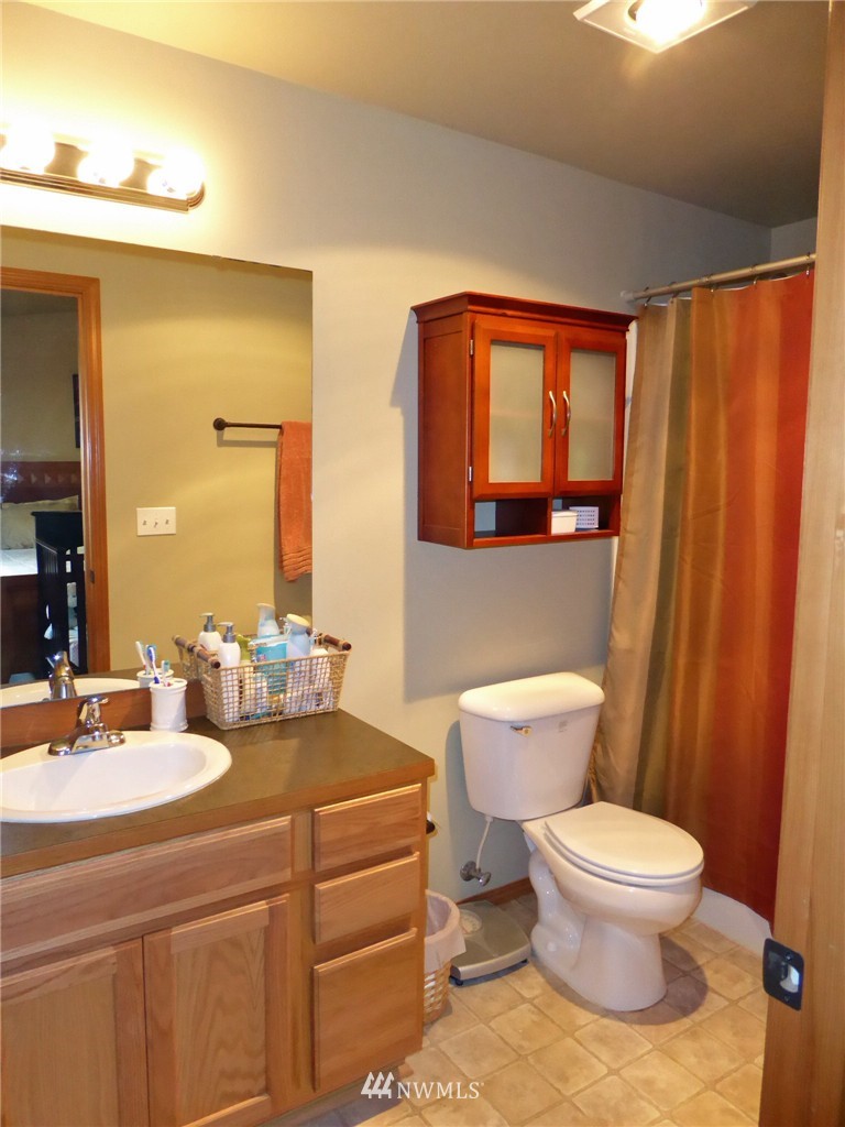 1881 Little Hanaford Road Centralia, WA 98531 - Photo 11 of 21 Gallery Image 11