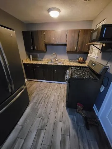 $1,900 | 1849 Redwood Drive, Harvey, LA 70058