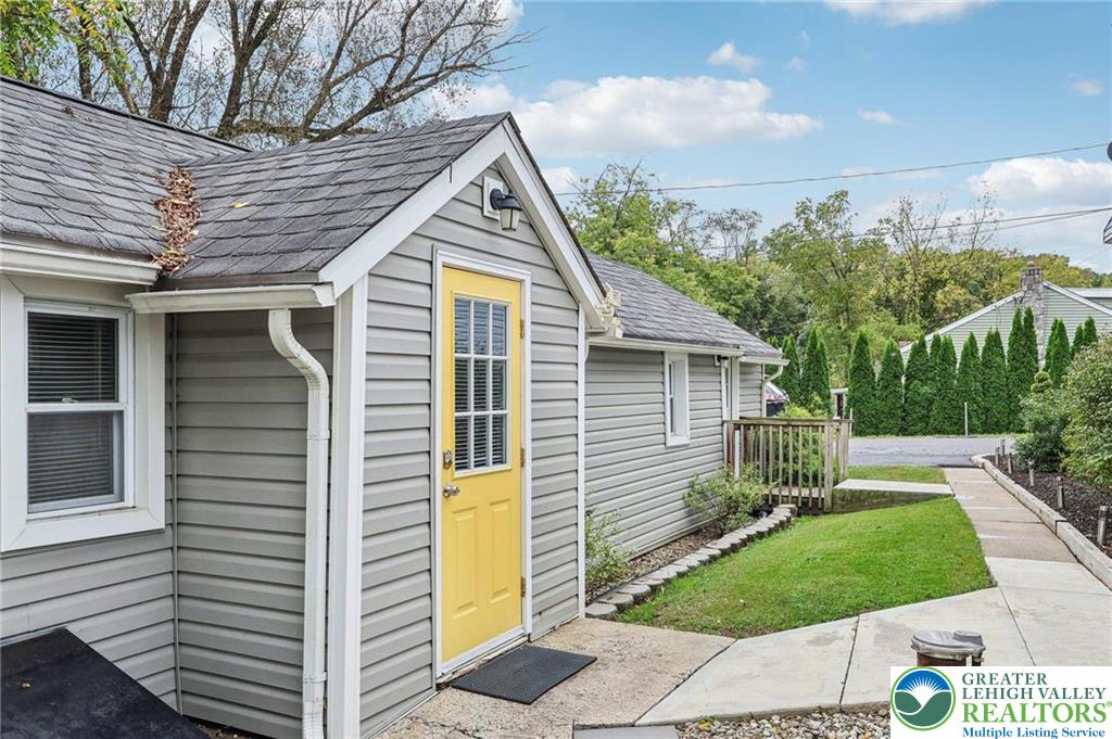 a view of outdoor space yard and front view of a house