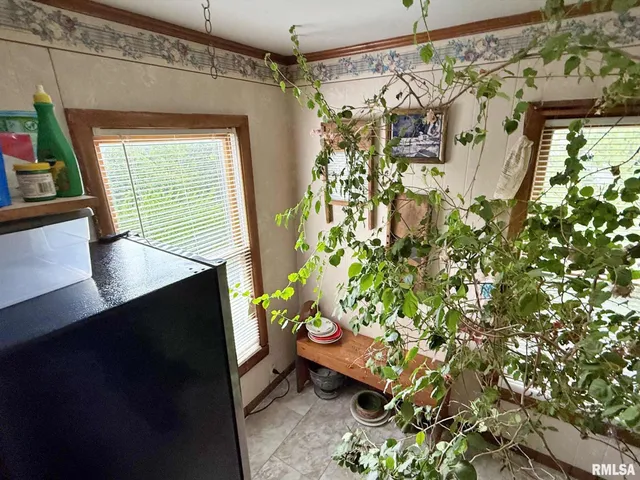 $197,900 | 200 Crestview Drive, Dongola, IL 62926