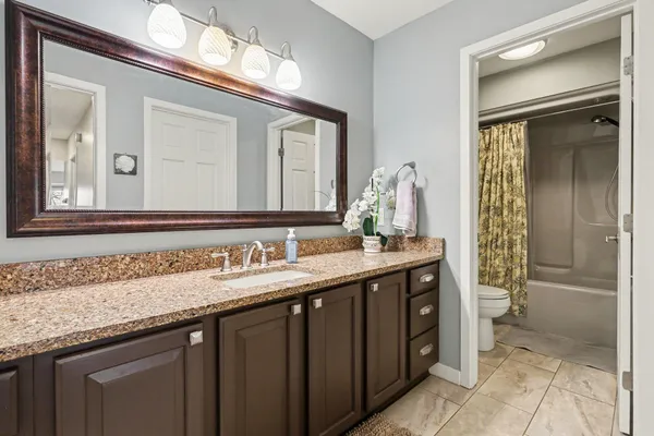 $865,000 | 2011 Knollpoint Drive Northeast, Ada, MI 49301