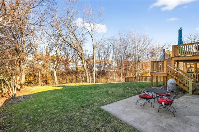 $329,900 | 5509 Long View Drive, St. Joseph, MO 64503