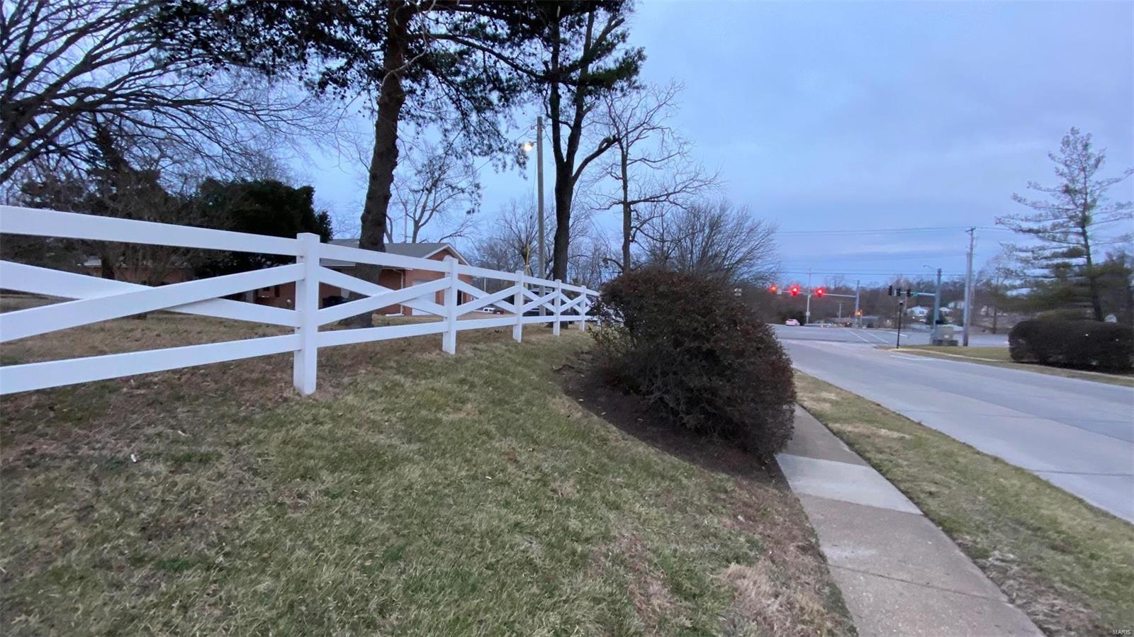 6897 Telegraph Road St. Louis, MO 63129 - Photo 3 of 23 Gallery Image 3