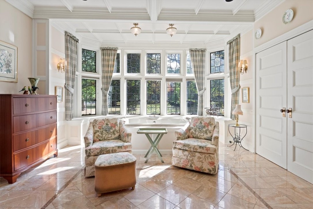 901 East Avenue, Unit A Rochester, NY 14607 - Photo 13 of 38