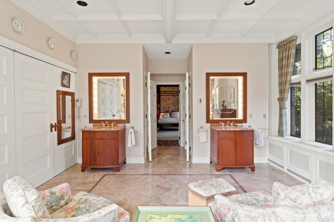 901 East Avenue, Unit A Rochester, NY 14607 - Photo 15 of 38