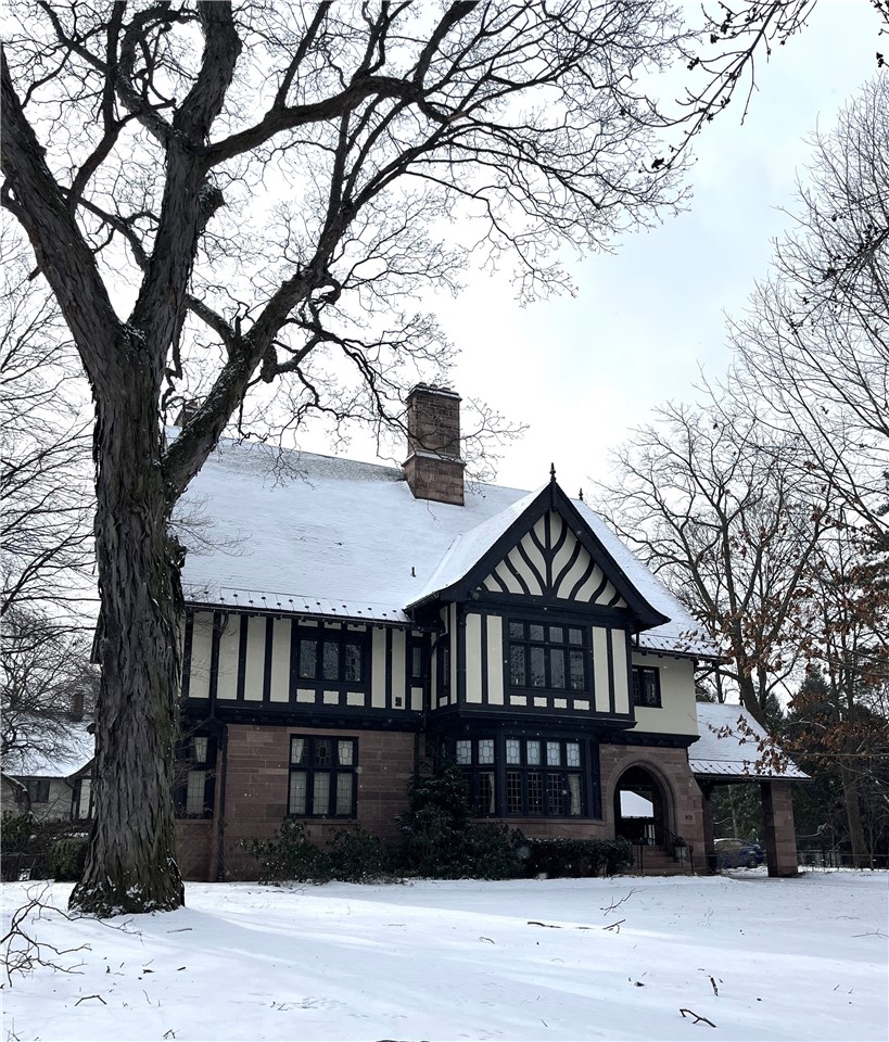 901 East Avenue, Unit A Rochester, NY 14607 - Photo 2 of 38