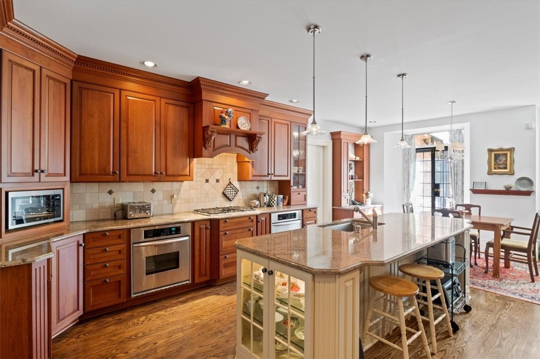 901 East Avenue, Unit A Rochester, NY 14607 - Photo 24 of 38