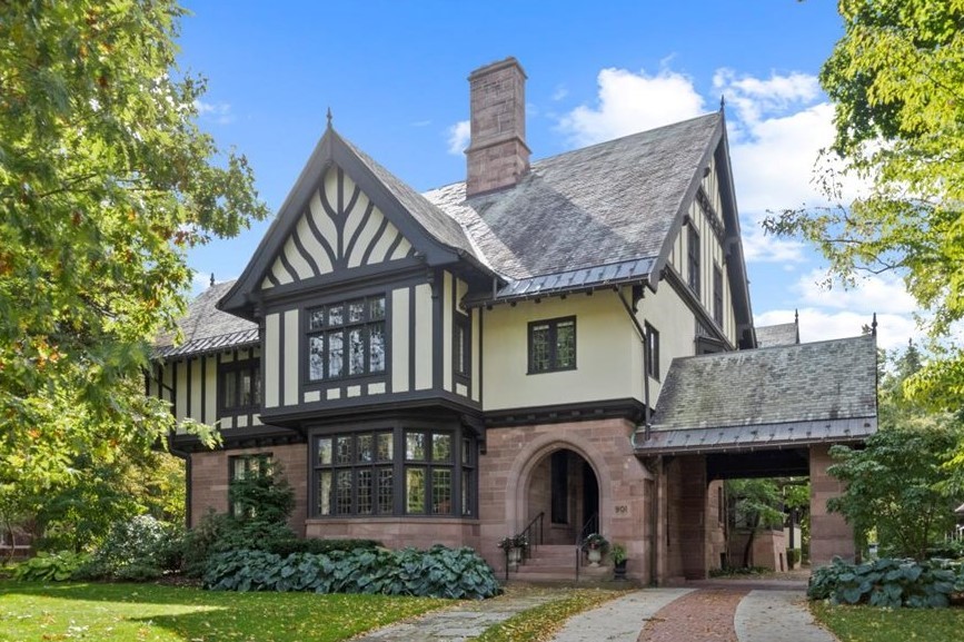 901 East Avenue, Unit A Rochester, NY 14607 - Photo 3 of 38